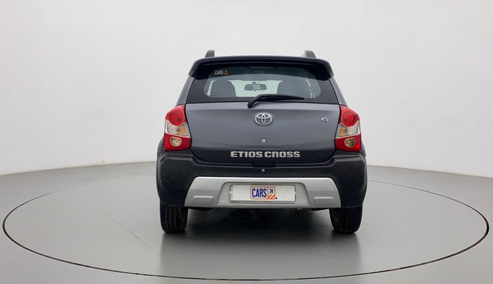 2015 Toyota Etios CROSS 1.2 G, CNG, Manual, 72,070 km, Back/Rear