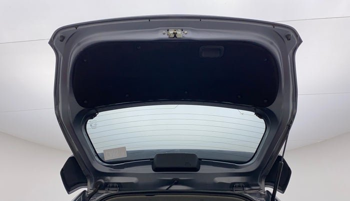 2015 Toyota Etios CROSS 1.2 G, CNG, Manual, 72,070 km, Boot Door Open