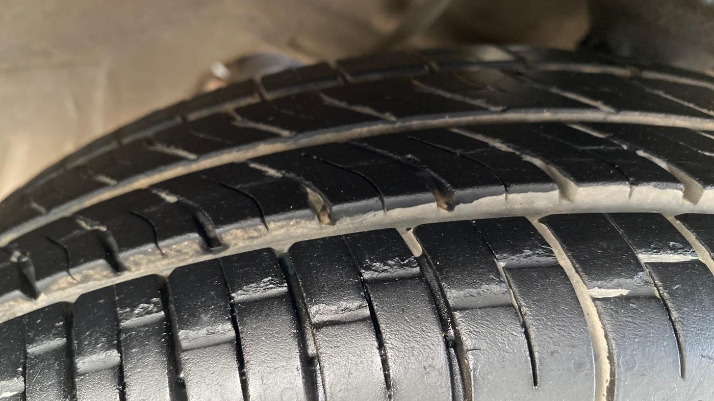 2013 Maruti Alto LX, Petrol, Manual, 55,054 km, Right Front Tyre Tread