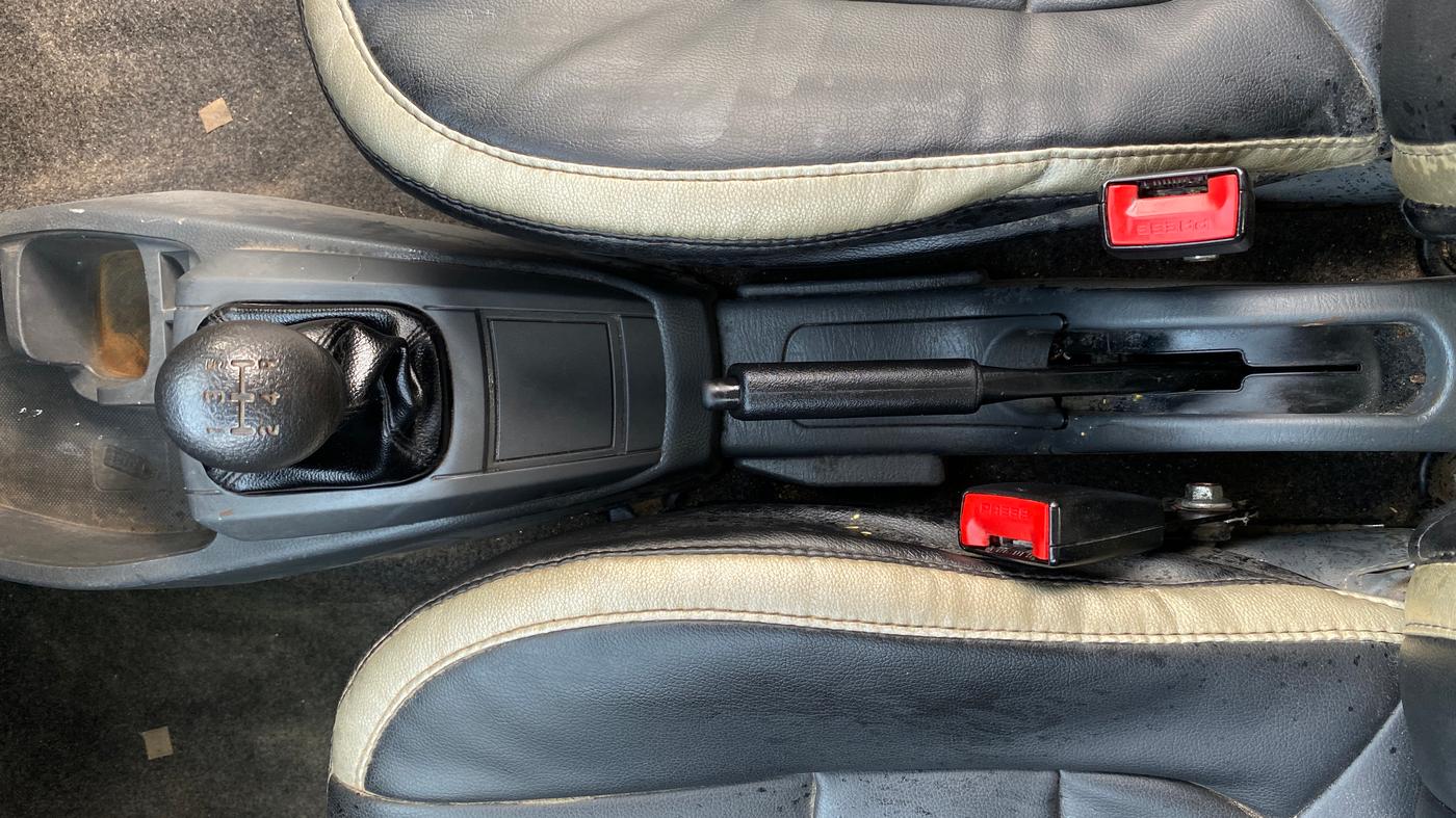 2013 Maruti Alto LX, Petrol, Manual, 55,054 km, Gear Lever
