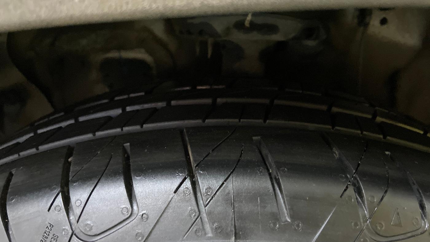 2020 Hyundai Creta SX 1.5 PETROL, Petrol, Manual, 60,888 km, Left Front Tyre Tread