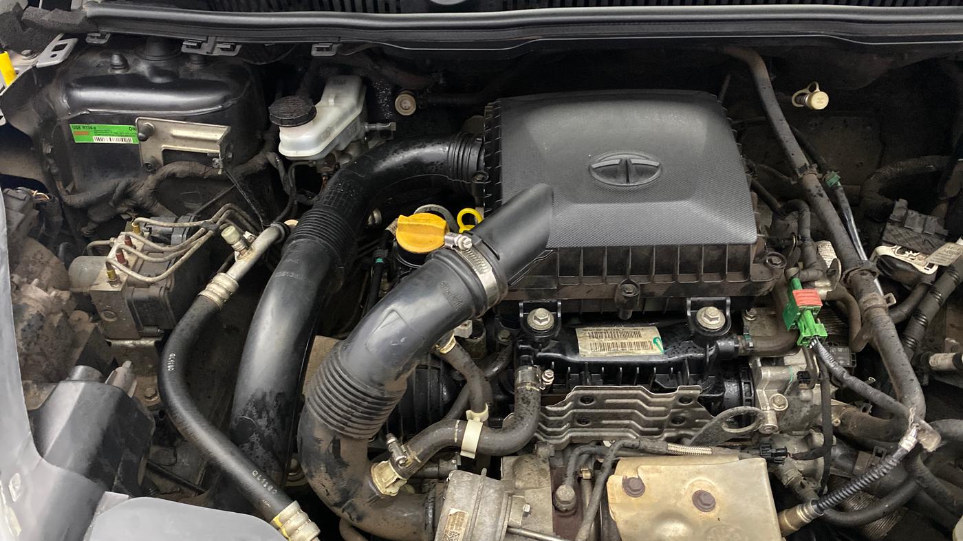 2019 Tata NEXON XZA PLUS PETROL, Petrol, Automatic, 79,696 km, Engine View - Right