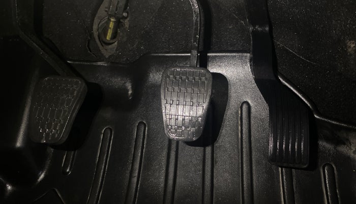 2021 Tata NEXON XZ PLUS PETROL, Petrol, Manual, 92,643 km, Pedals