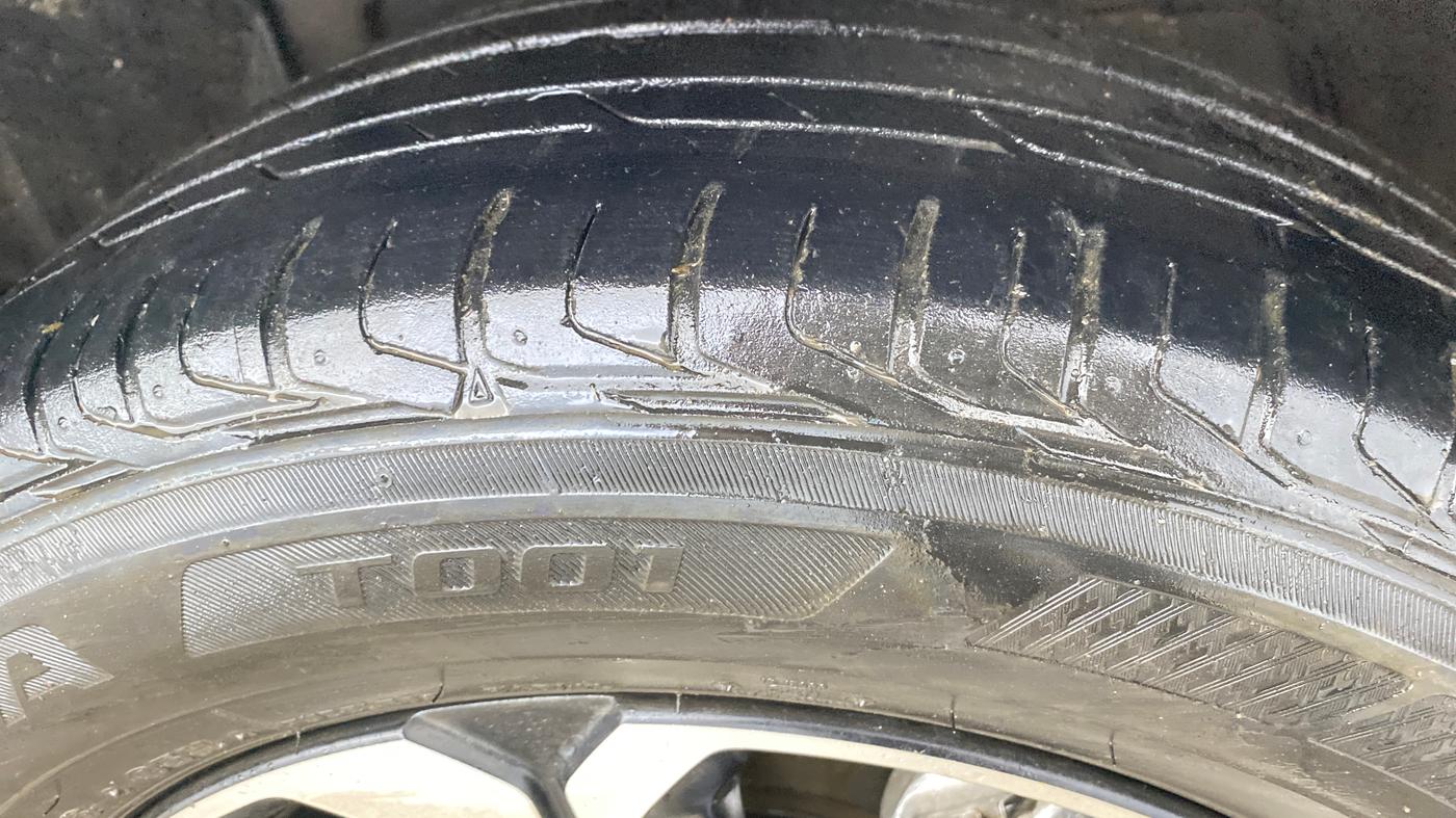 2021 Tata NEXON XZ PLUS PETROL, Petrol, Manual, 92,167 km, Right Front Tyre Tread