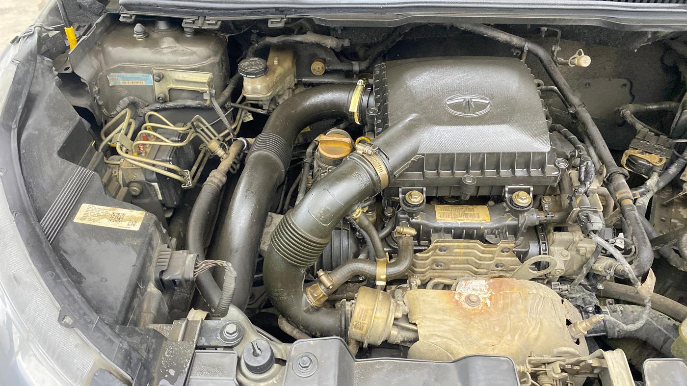 2021 Tata NEXON XZ PLUS PETROL, Petrol, Manual, 92,167 km, Engine View - Right