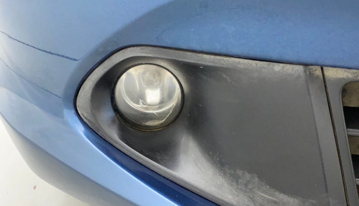 2016 Maruti Baleno ZETA PETROL 1.2, Petrol, Manual, 75,743 km, Right fog light - Minor damage