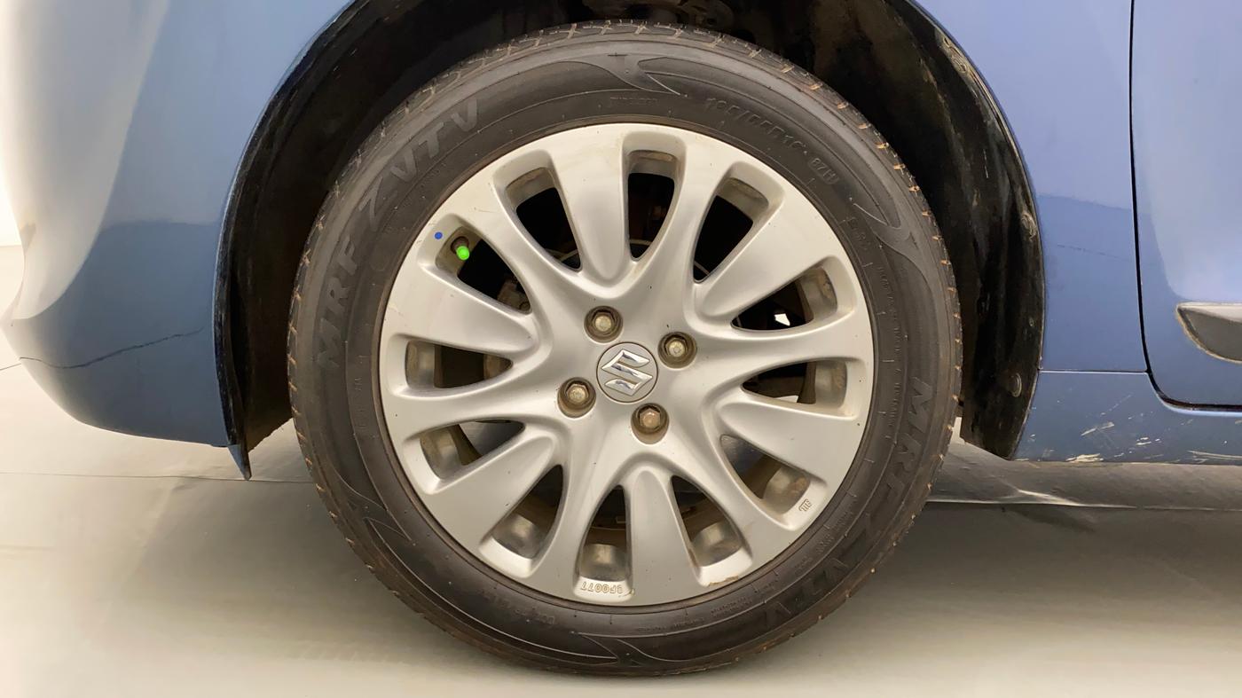 2016 Maruti Baleno ZETA PETROL 1.2, Petrol, Manual, 75,743 km, Left Front Wheel