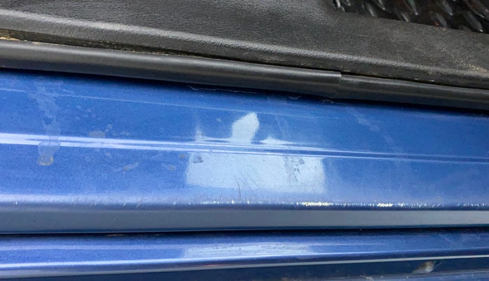 2016 Maruti Baleno ZETA PETROL 1.2, Petrol, Manual, 75,743 km, Right running board - Minor scratches