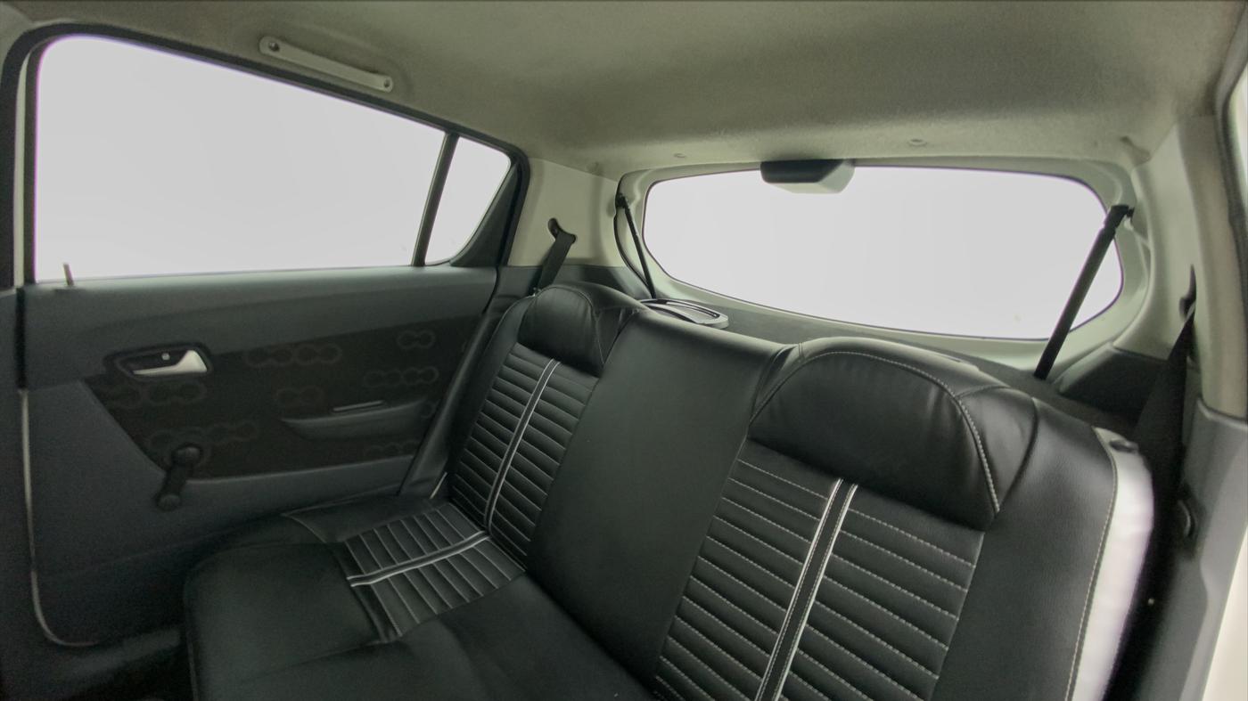 2016 Maruti Alto 800 LXI, Petrol, Manual, 45,166 km, Right Side Door Cabin View