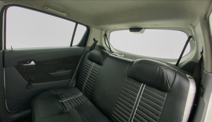 2016 Maruti Alto 800 LXI, Petrol, Manual, 45,166 km, Right Side Door Cabin View