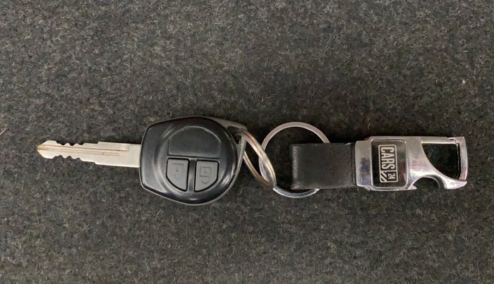 2013 Maruti Wagon R Stingray VXI, Petrol, Manual, 44,576 km, Key Close Up