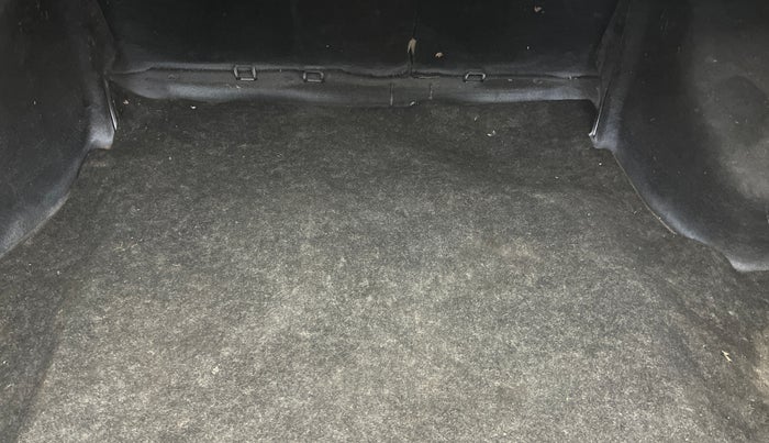 2020 Toyota YARIS G MT, Petrol, Manual, 96,203 km, Boot Inside