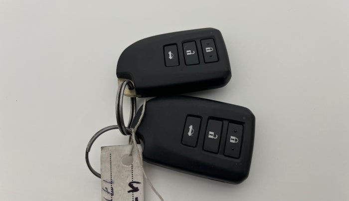 2020 Toyota YARIS G MT, Petrol, Manual, 96,203 km, Key Close Up