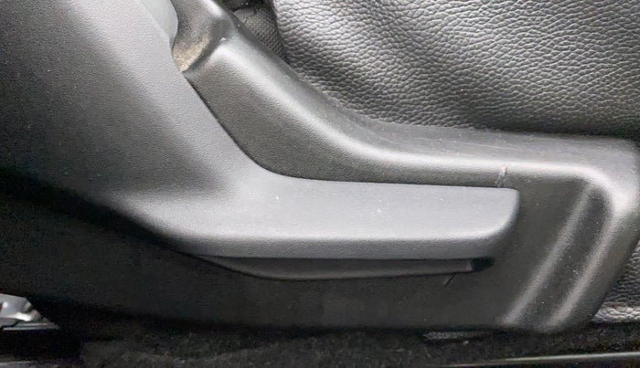 2017 Maruti Baleno DELTA CVT PETROL 1.2, Petrol, Automatic, 38,503 km, Driver Side Adjustment Panel