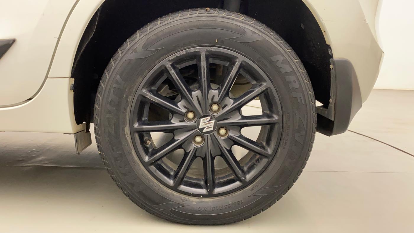 2017 Maruti Baleno DELTA CVT PETROL 1.2, Petrol, Automatic, 38,503 km, Left Rear Wheel