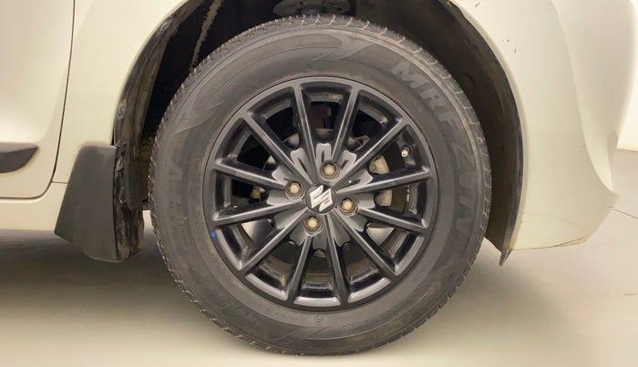 2017 Maruti Baleno DELTA CVT PETROL 1.2, Petrol, Automatic, 38,503 km, Right Front Wheel