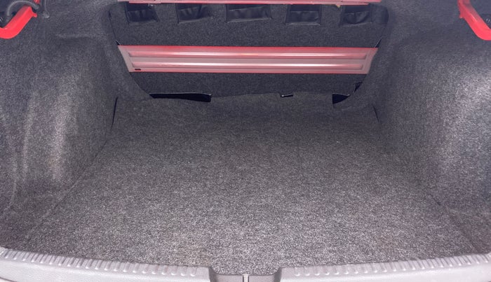 2017 Skoda Rapid 1.5 TDI MONTE CARLO AT, Diesel, Automatic, 71,493 km, Boot Inside