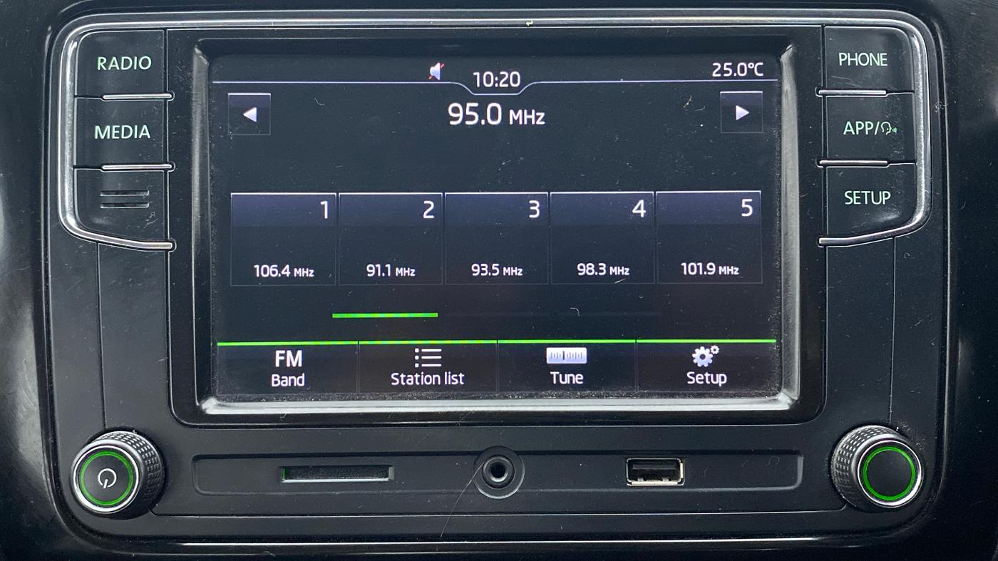 2017 Skoda Rapid 1.5 TDI MONTE CARLO AT, Diesel, Automatic, 71,493 km, Touchscreen Infotainment System