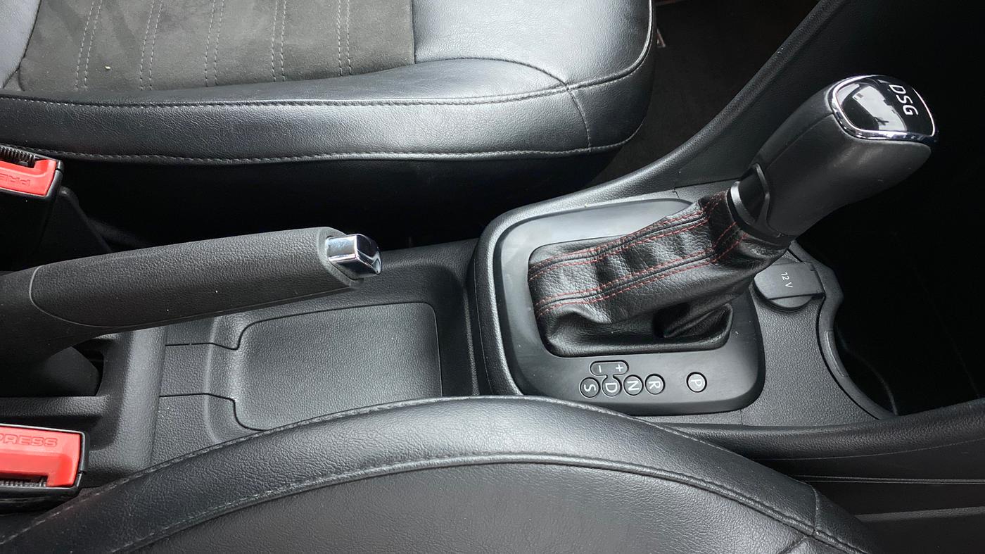 2017 Skoda Rapid 1.5 TDI MONTE CARLO AT, Diesel, Automatic, 71,493 km, Gear Lever