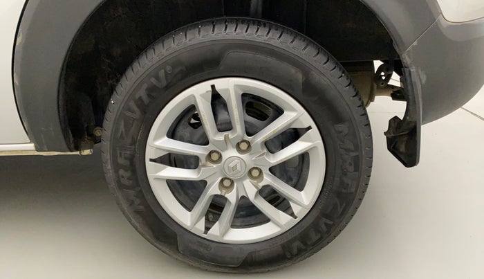 2023 Renault TRIBER RXL MT, Petrol, Manual, 18,252 km, Left Rear Wheel