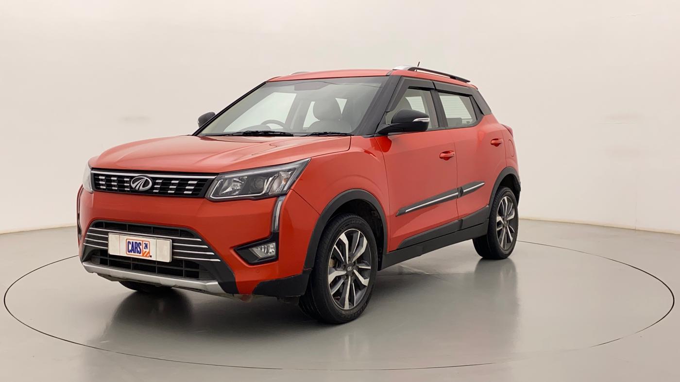 2019 Mahindra XUV300 W8 (O) 1.5 DIESEL, Diesel, Manual, 41,824 km, Left Front Diagonal