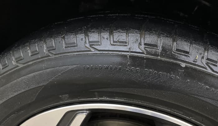 2019 Hyundai Creta SX SPORTS EDITION 1.6 PETROL DUAL TONE, Petrol, Manual, 35,189 km, Left Front Tyre Tread
