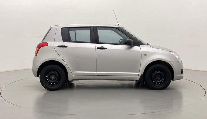 2010 Maruti Swift VXI D, Petrol, Manual, 68,006 km, Right Side View