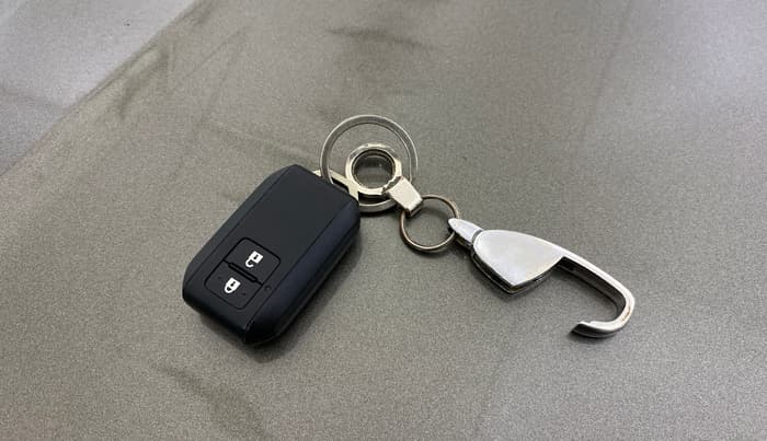 2022 Maruti Ertiga ZXI AT SHVS, Petrol, Automatic, 1,18,292 km, Key Close Up