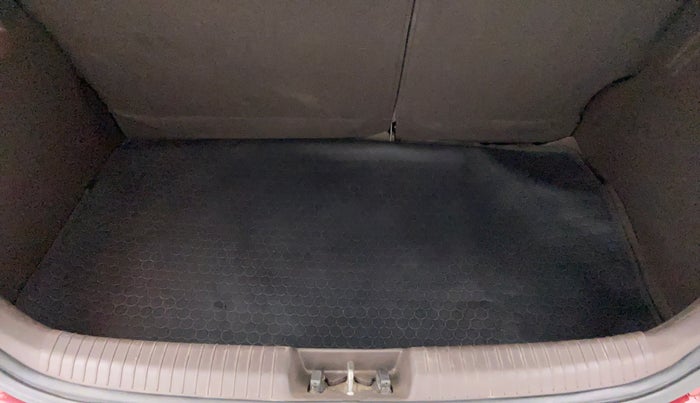 2010 Hyundai i20 SPORTZ 1.2 O, Petrol, Manual, 13,924 km, Boot Inside