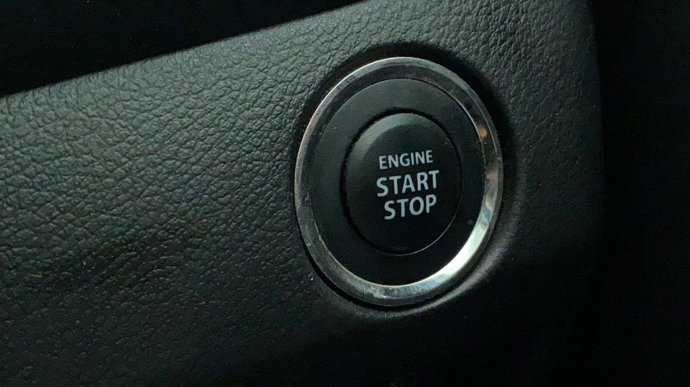 2016 Maruti Baleno ALPHA PETROL 1.2, Petrol, Manual, 32,498 km, Keyless Start/ Stop Button