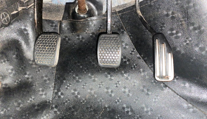 2013 Maruti Alto 800 LXI, Petrol, Manual, 86,955 km, Pedals