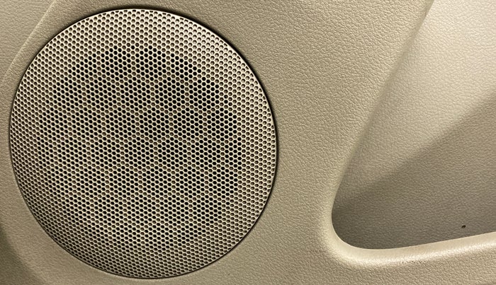 2015 Nissan Terrano XV 110 DIESEL, Diesel, Manual, 74,440 km, Speaker