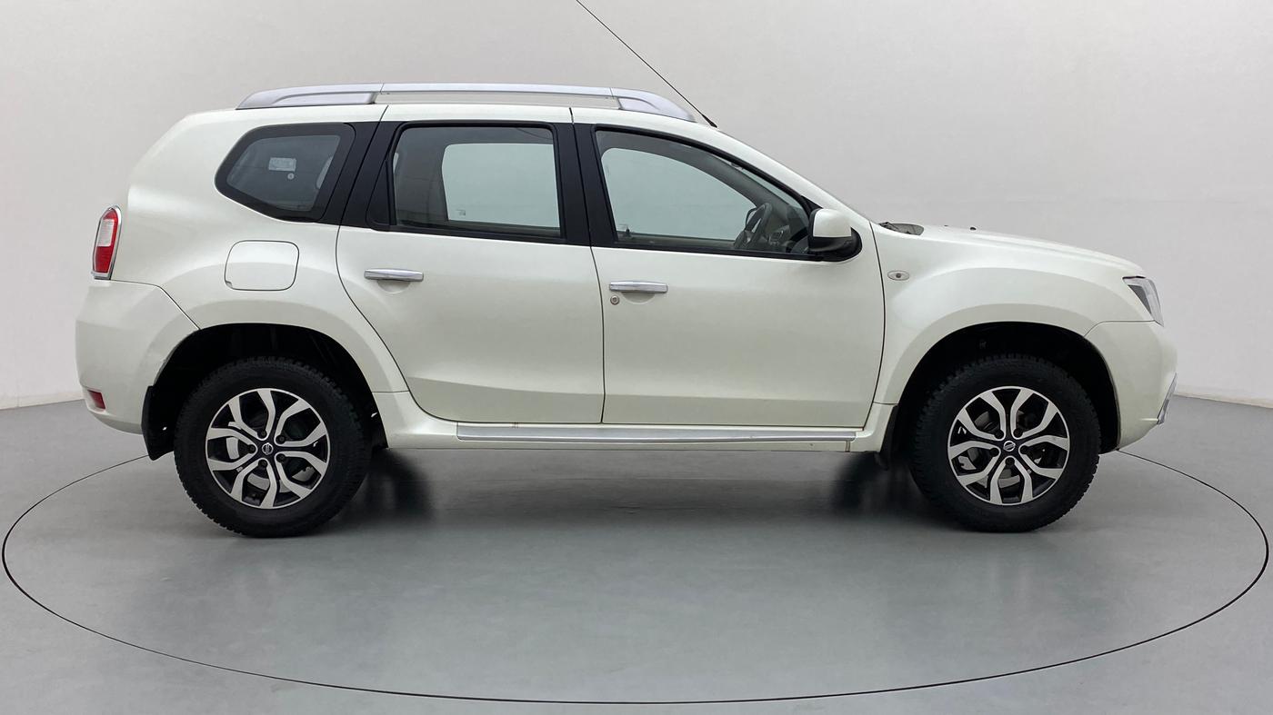 2015 Nissan Terrano XV 110 DIESEL, Diesel, Manual, 74,440 km, Right Side View