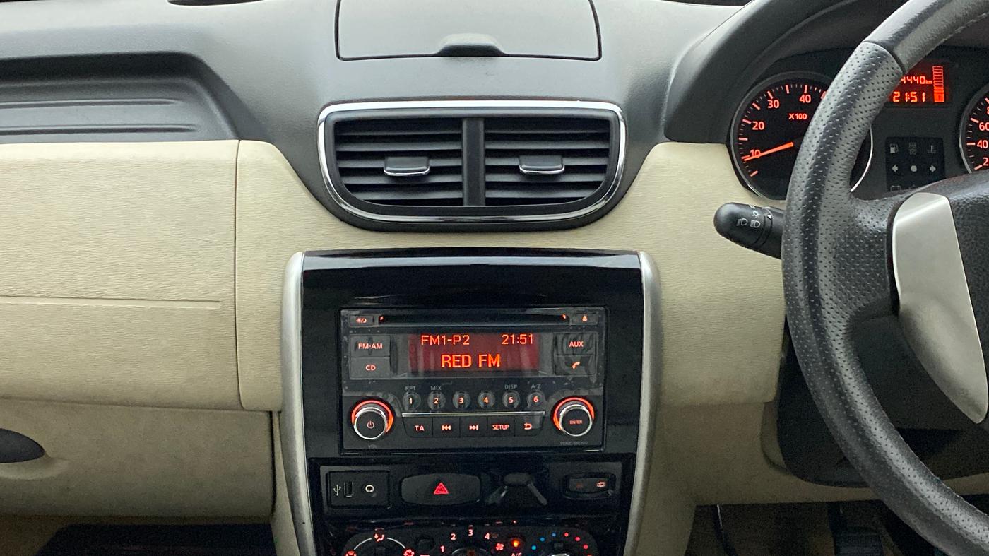 2015 Nissan Terrano XV 110 DIESEL, Diesel, Manual, 74,440 km, Air Conditioner