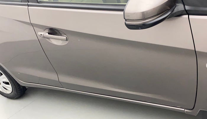 2016 Honda Amaze 1.2L I-VTEC S, Petrol, Manual, 89,438 km, Driver-side door - Slightly dented