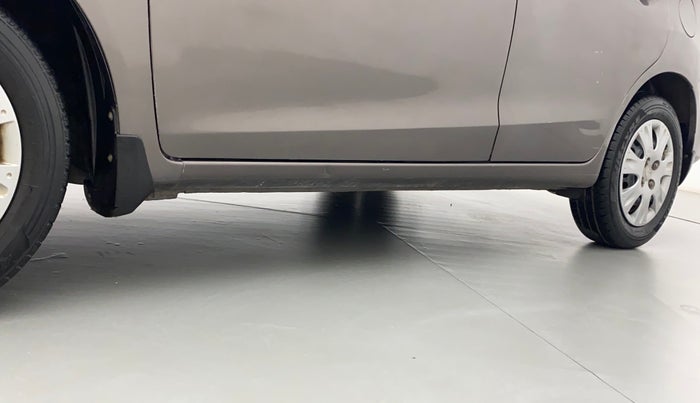 2016 Honda Amaze 1.2L I-VTEC S, Petrol, Manual, 89,438 km, Left running board - Paint is slightly faded