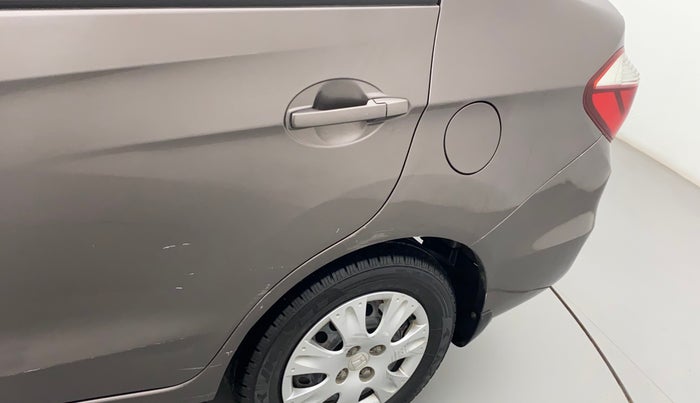 2016 Honda Amaze 1.2L I-VTEC S, Petrol, Manual, 89,438 km, Left quarter panel - Minor scratches