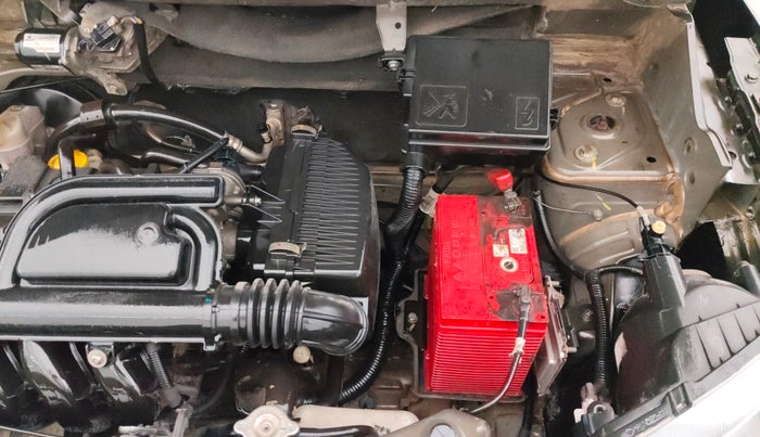 2017 Renault Kwid CLIMBER 1.0, Petrol, Manual, 56,146 km, Engine View - Left