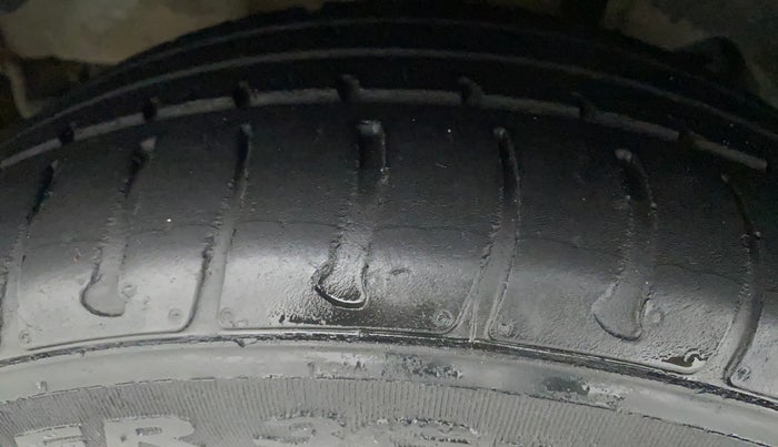 2018 Tata Tiago XZ PETROL, Petrol, Manual, 28,169 km, Right Rear Tyre Tread
