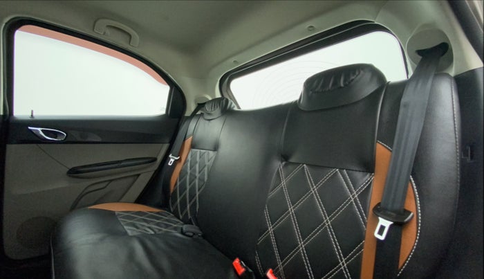2018 Tata Tiago XZ PETROL, Petrol, Manual, 28,169 km, Right Side Rear Door Cabin