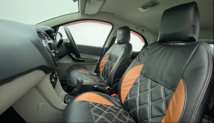 2018 Tata Tiago XZ PETROL, Petrol, Manual, 28,169 km, Right Side Front Door Cabin