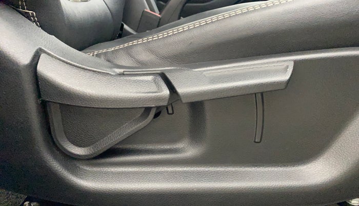 2022 KIA SELTOS HTE 1.5 DIESEL, Diesel, Manual, 62,750 km, Driver Side Adjustment Panel