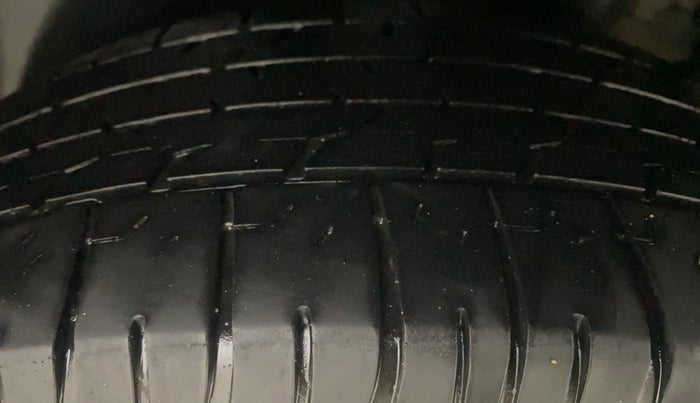 2022 KIA SELTOS HTE 1.5 DIESEL, Diesel, Manual, 62,750 km, Left Rear Tyre Tread