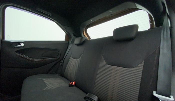 2019 Ford FREESTYLE TITANIUM 1.5 DIESEL, Diesel, Manual, 53,562 km, Right Side Rear Door Cabin