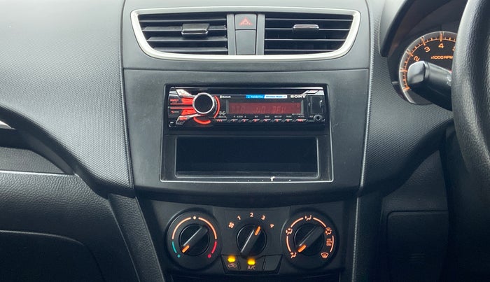 2013 Maruti Swift VXI, Petrol, Manual, 79,202 km, Air Conditioner