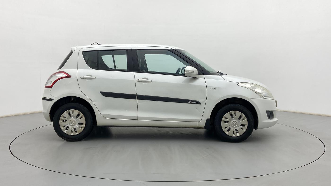 2013 Maruti Swift VXI, Petrol, Manual, 79,202 km, Right Side View