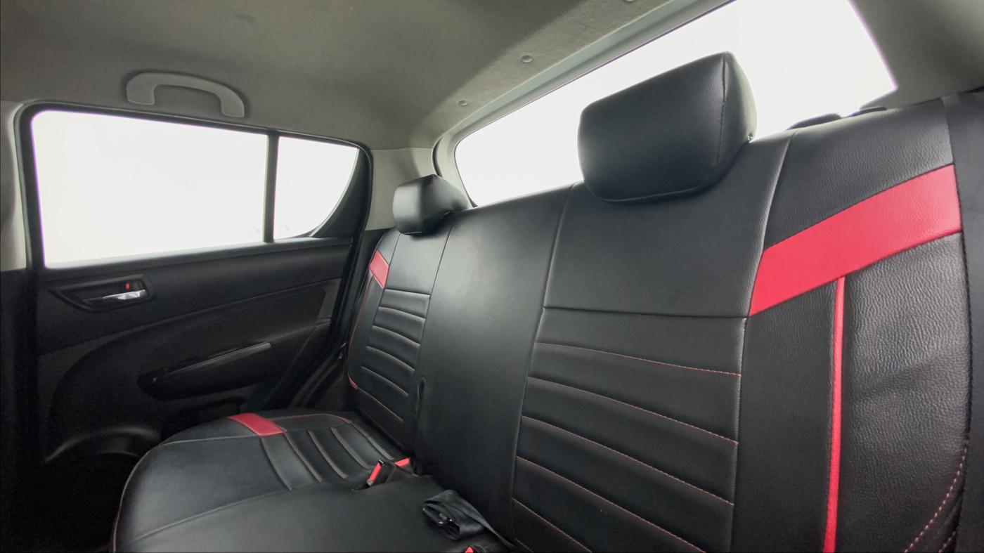 2013 Maruti Swift VXI, Petrol, Manual, 79,202 km, Right Side Rear Door Cabin