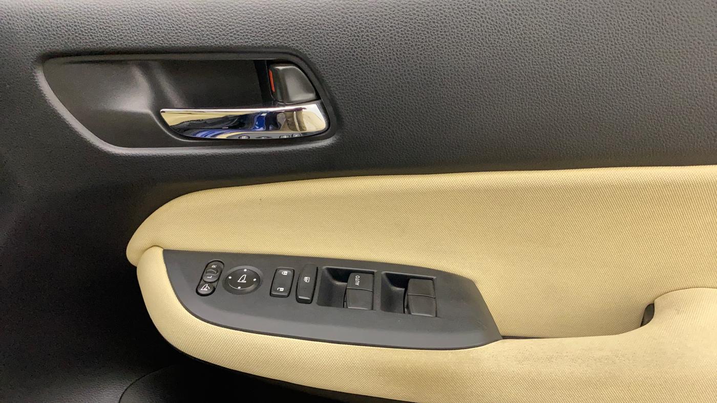 2024 Honda City 1.5L I-VTE V CVT, Petrol, Automatic, 7,140 km, Driver Side Door Panels Control