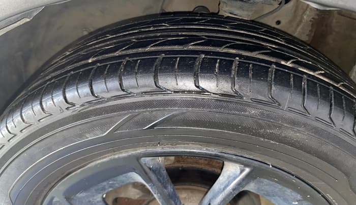 2018 Maruti IGNIS ZETA 1.2 AMT, Petrol, Automatic, 75,022 km, Left Front Tyre Tread
