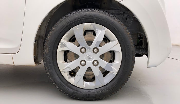 2018 Hyundai Eon MAGNA +, Petrol, Manual, 75,822 km, Right Front Wheel